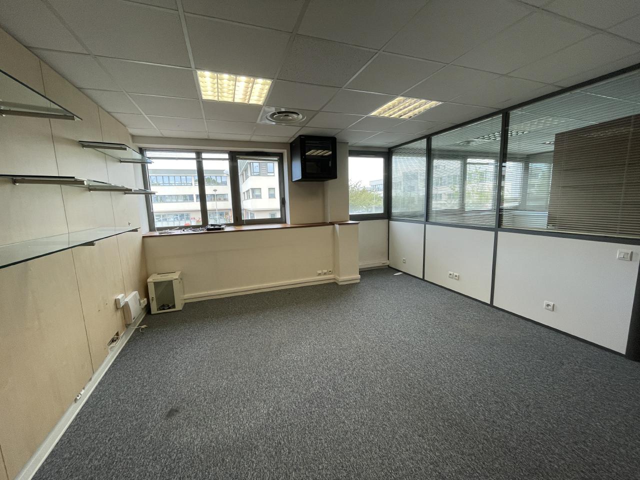 Bureau Saint-Grégoire 103m² Location bureau Saint-Grégoire Ille-et-Vilaine OLBUR2528729 6